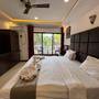 Горящие туры в отель Sportsman Beach Hotel - 4