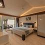 Горящие туры в отель Foxoso LA Beach Resort - 1