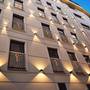 Горящие туры в отель Stayso The House Hotel - 1
