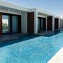 Горящие туры в отель Sea Breeze White Villas - 1