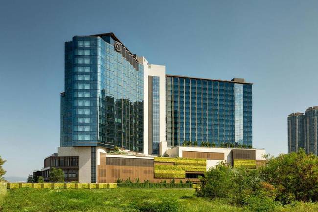 Шератон Хонг Конг Тунг Чунг Хотел