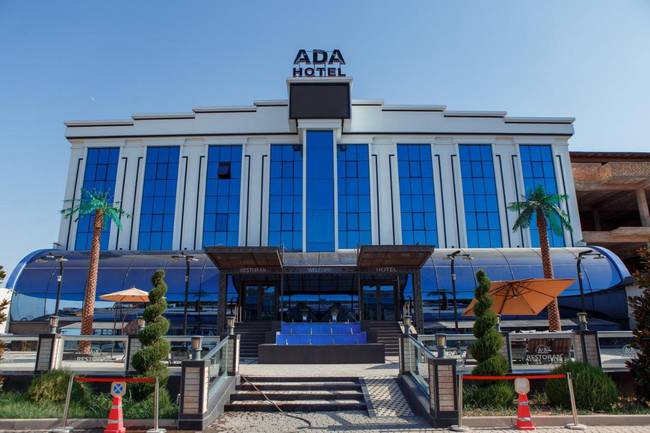 Ада Хотел
