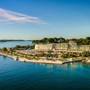 Горящие туры в отель Isabella Island Hotel - 1