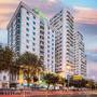 Горящие туры в отель Holiday Inn Express Sanya Bay - 1