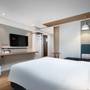 Горящие туры в отель Holiday Inn Express Sanya Bay - 2