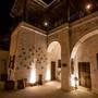 Горящие туры в отель Saddle Cave Hotel - 1