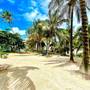 Горящие туры в отель Mambo Beach Villas - 2