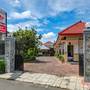 Горящие туры в отель Super OYO 2835 Sakinah Family Residence - 3