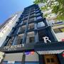 Горящие туры в отель The Royals Hotel - 1