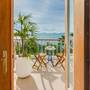 Горящие туры в отель Ampersand Resort - 1