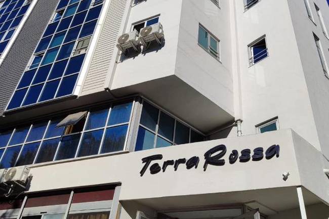 Terra Rossa Suites